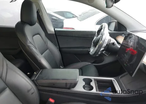 2022 Tesla Model Y Performance Dual Motor All-Wheel Drive from USA, damaged, VIN 7SAYGDEF6NF397776